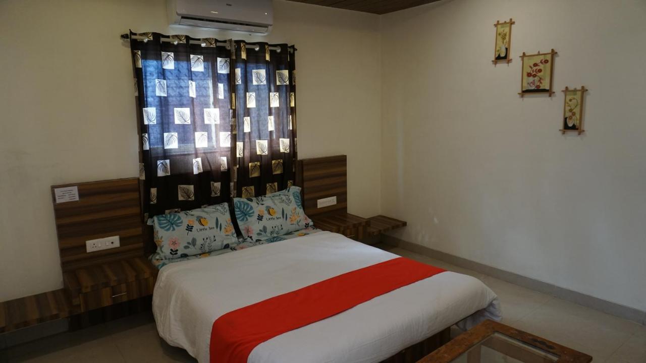 The Paramount Hotel, Panchgani Mahabaleshwar Εξωτερικό φωτογραφία