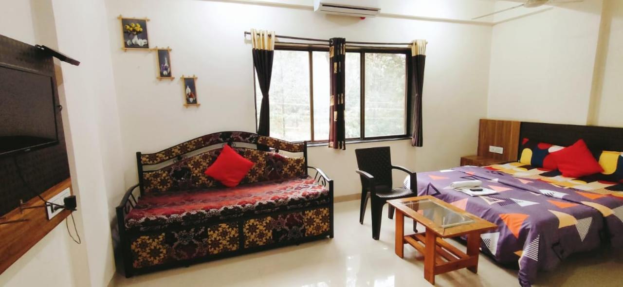 The Paramount Hotel, Panchgani Mahabaleshwar Εξωτερικό φωτογραφία