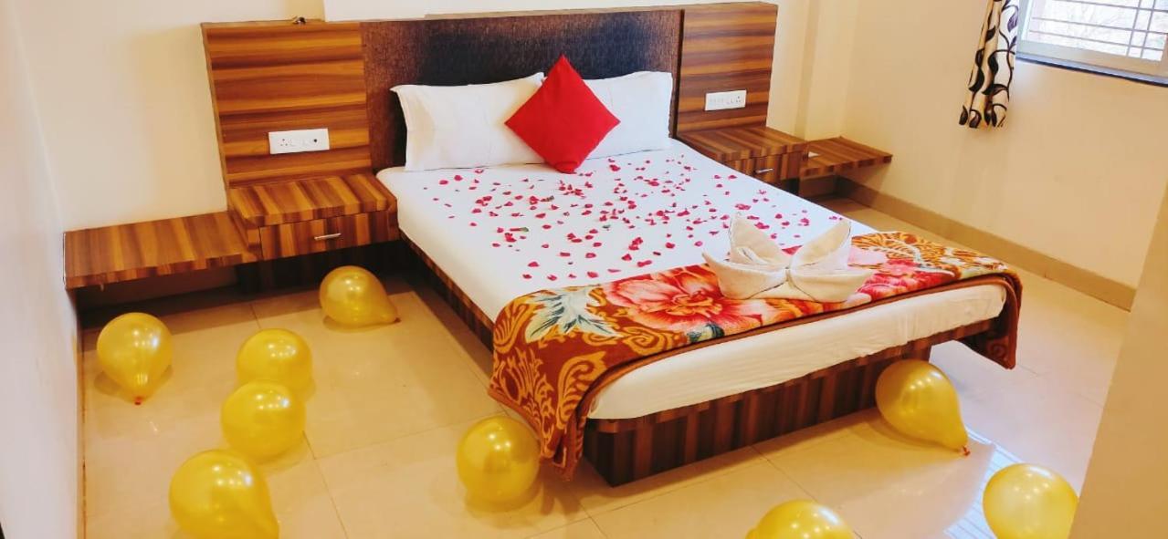 The Paramount Hotel, Panchgani Mahabaleshwar Εξωτερικό φωτογραφία